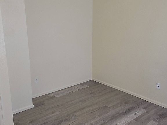 3rd image of 415 Macon Ave #10602280