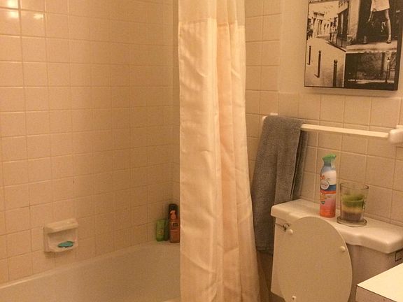 3rd image of 708 27th Ave S APT 203