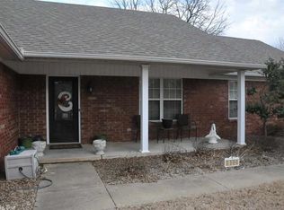 108 Lark Spur Dr, Searcy, AR 72143