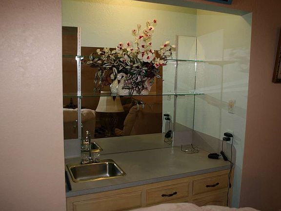Wet Bar