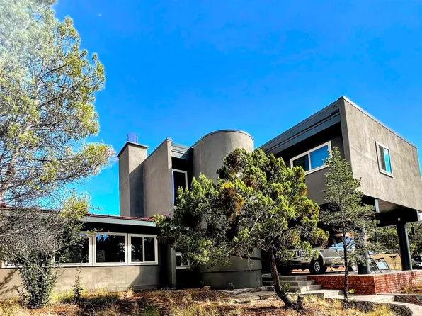 2212 Pinon St, Silver City, NM 88061