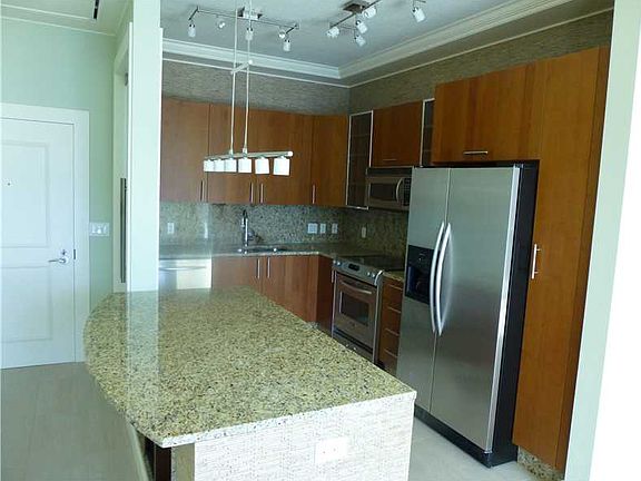 4th image of 1945 S Ocean Dr APT 1402