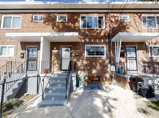 5012 Chester St, Oxon Hill, MD