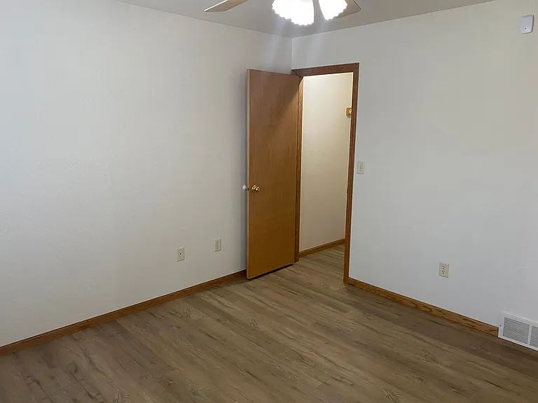7311 Ryan Amy Dr — Photo 19