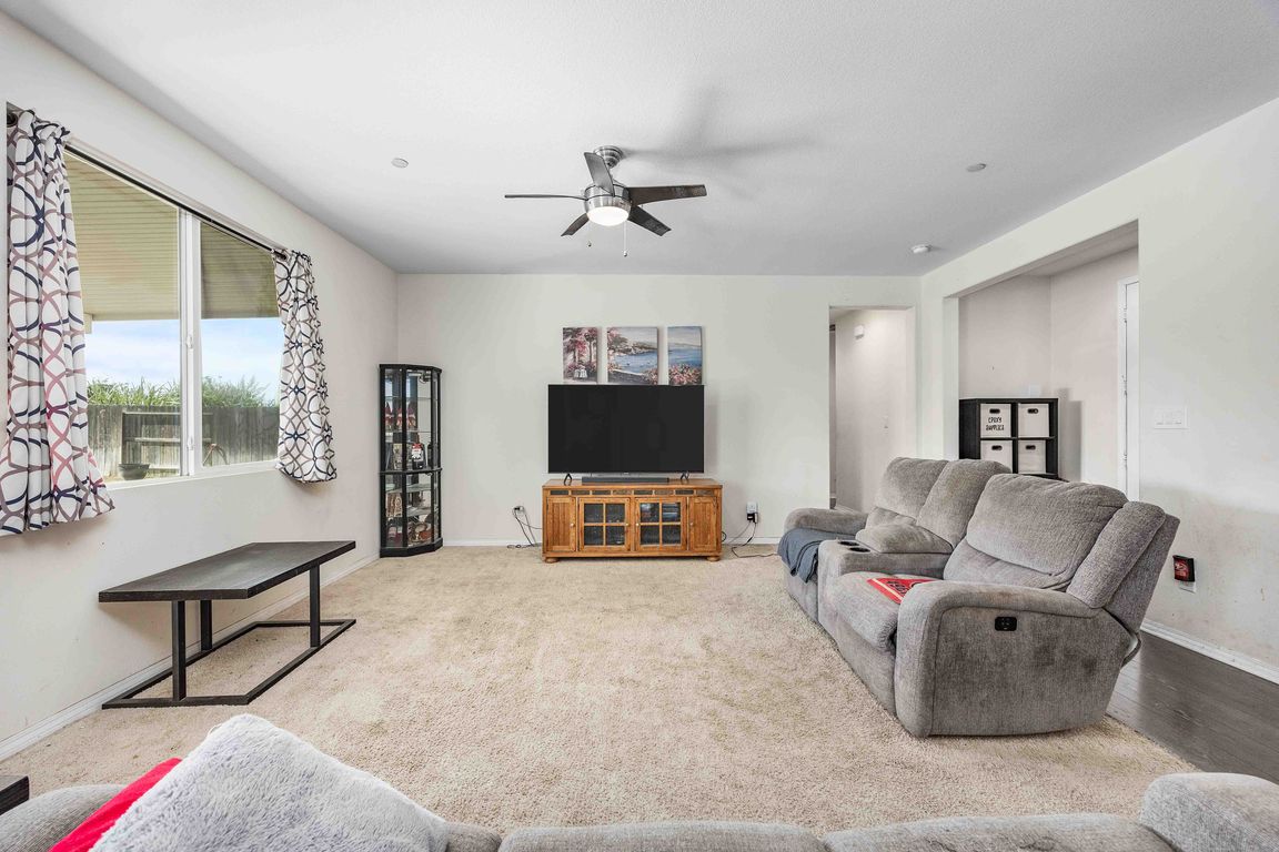 next background image