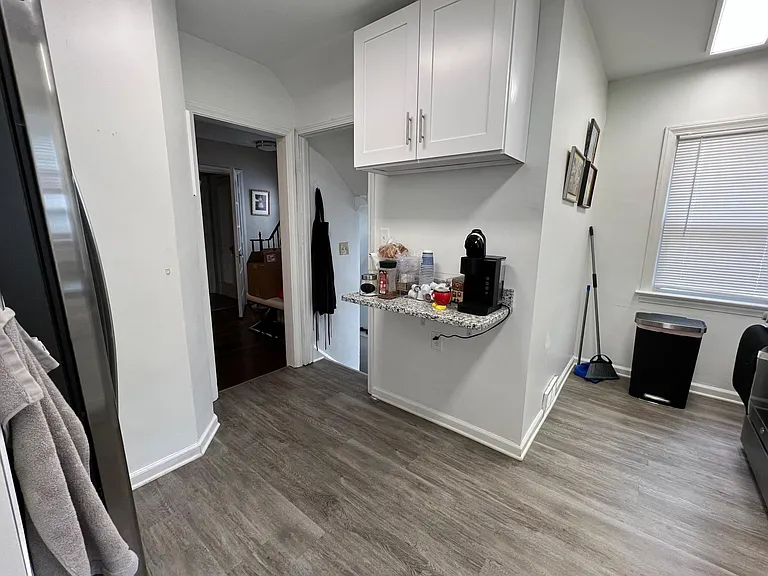 3715 Bainbridge Rd — Photo 8