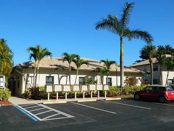 3rd image of 5510 Lakeside Dr APT 104