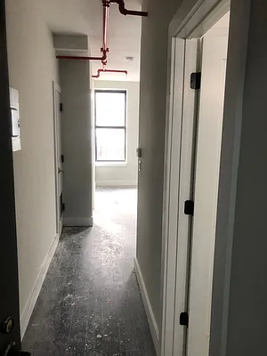 Rented by Nooklyn NYC LLC | media 34