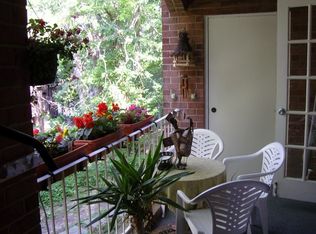 5904 Bayshire Rd APT D, Springfield, VA 22152