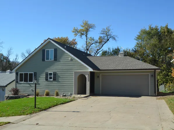 3113 S Nicollet St, Sioux City, IA 51106