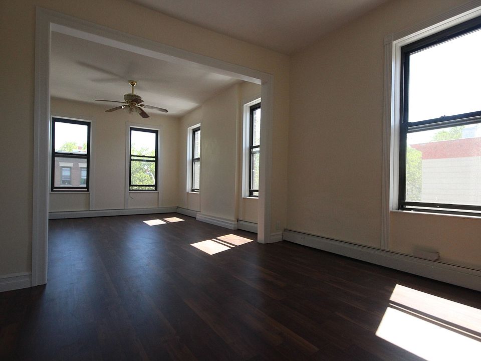 1st image of 479 Irving Ave