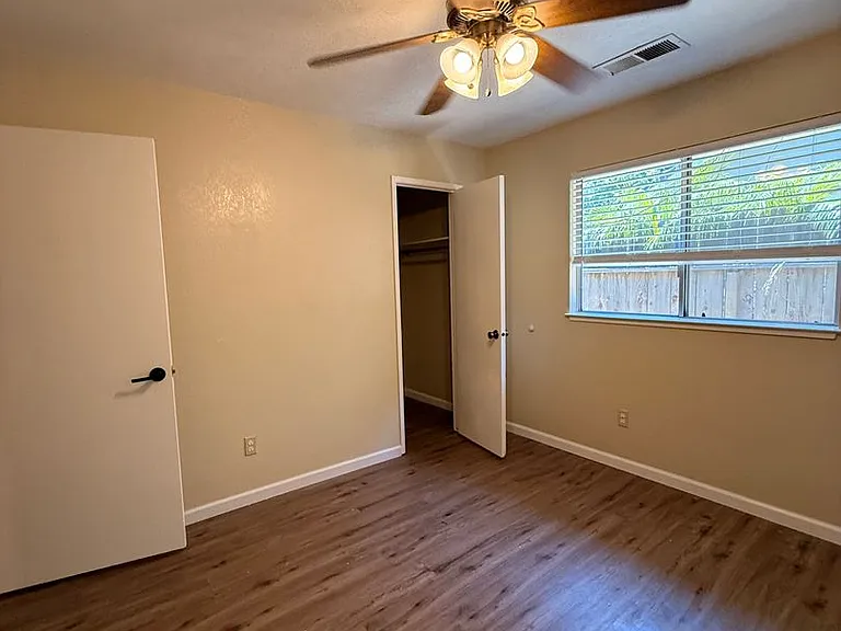2816 Windsong Ave — Photo 19