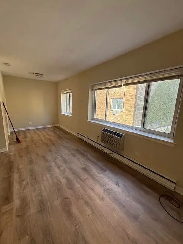 2 bed, 1.5 bath, 1000 sqft, $2,600 — Photo 2