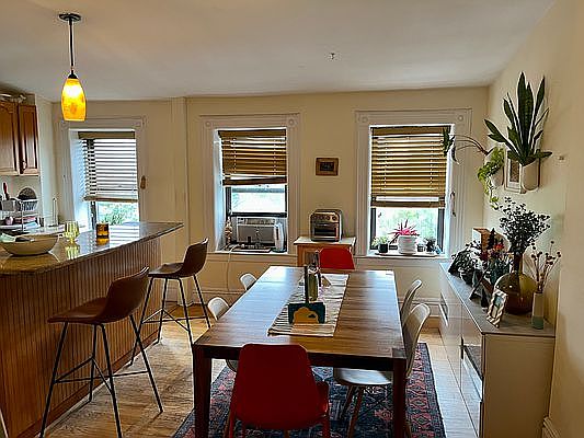 2nd image of 126 Underhill Ave #2