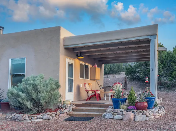 11 Calle Nopalitos, Santa Fe, NM 87507