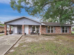 6063 Glen Oaks Dr, Baton Rouge, LA 70811