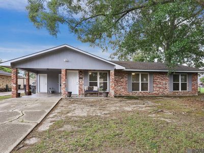 6063 Glen Oaks Dr, Baton Rouge, LA, 70811