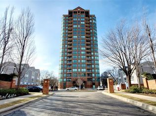 3320 Spinnaker Ln APT 18B, Detroit, MI 48207