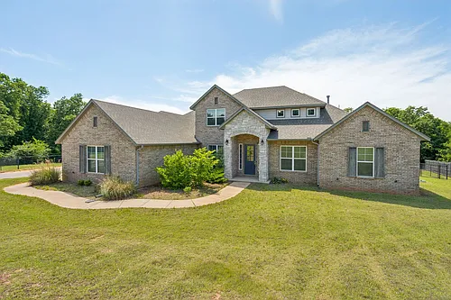 5709 Asheville Way Photo 1