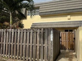 Kendale Lakes, Miami, FL 33183