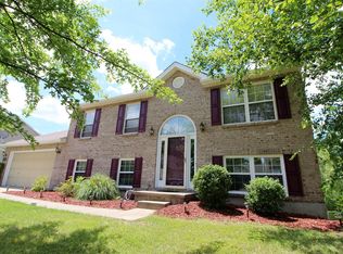 1231 Nottingham Rd, Amelia, OH 45102