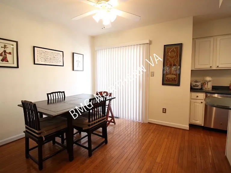 2304 N Greenbrier Ct #206 — Photo 8