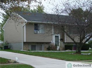 2213 Hancock St, Lorain, OH 44052