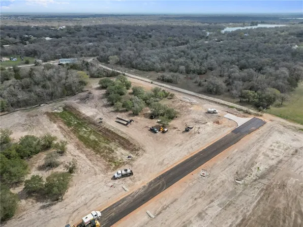 4224 Smalls Creek Rd, College Station, TX 77845