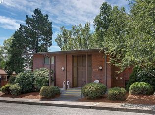 11490 SW Crown Dr UNIT 2, King City, OR 97224