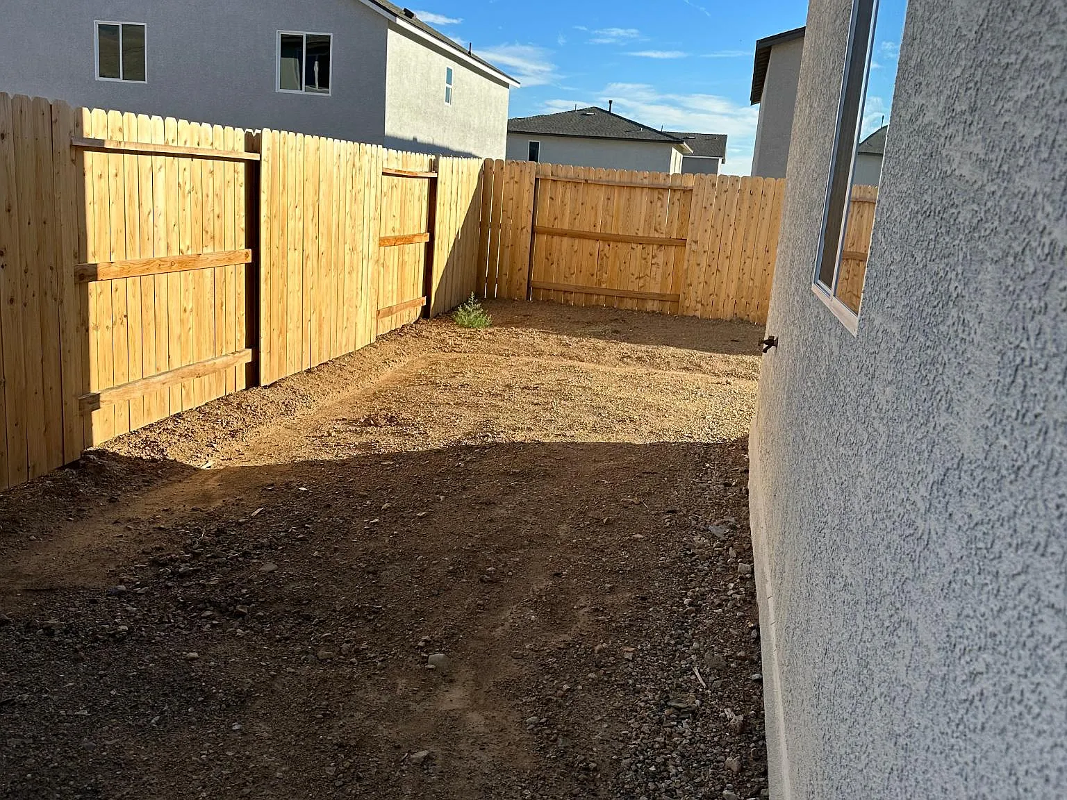 4 bed, 2.5 bath, 1811 sqft, $3,000 — Photo 3