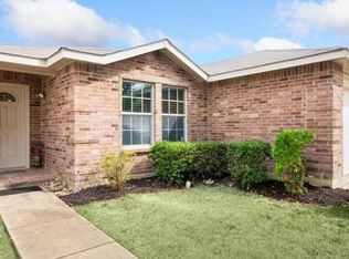 1817 Trego Dr, Justin, TX 76247