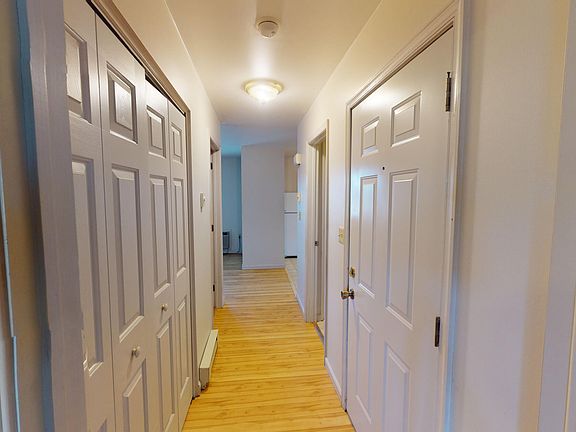 4th image of 628 N Montour St APT 4