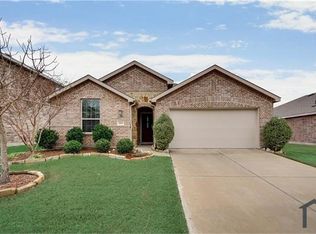 2019 Enchanted Rock Dr, Forney, TX 75126
