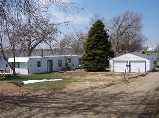 6489 Hares Dr, Wentworth, SD 57075