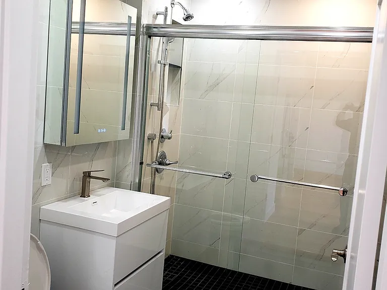 58-12 Queens Blvd #4O — Photo 5