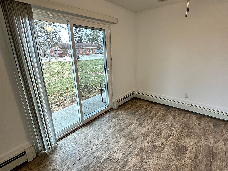 16183 Crest Dr Apt 1, photo 20