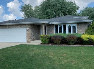 8025 S Thomas Ave, Bridgeview, IL 60455