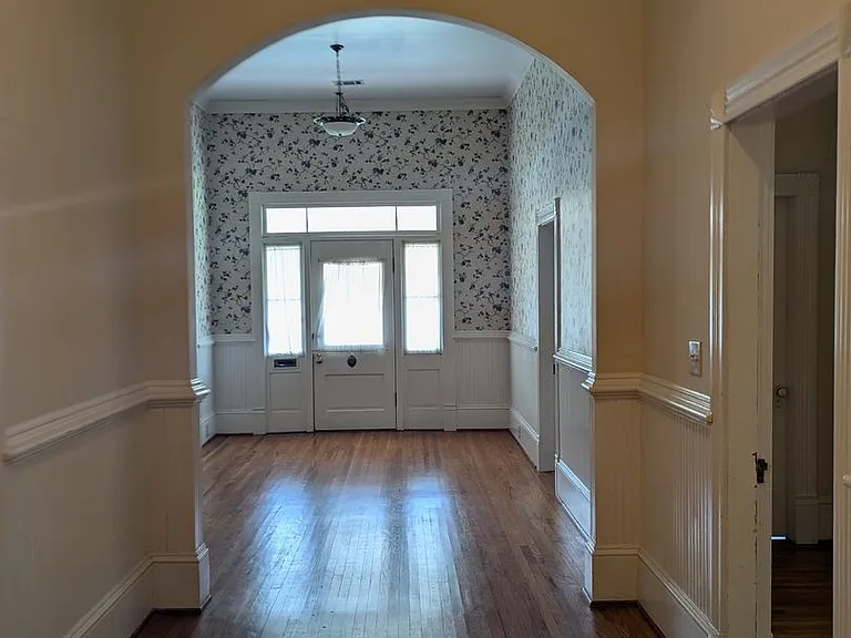 114 W Park Ave — Photo 19