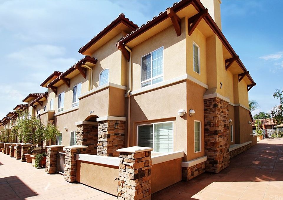 1st image of 3462 E Temple Way