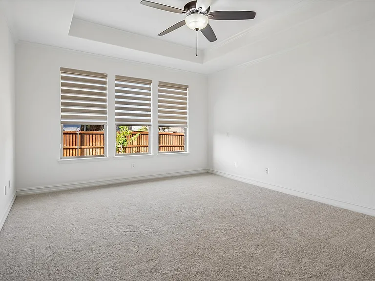 1037 Everglades Dr — Photo 19