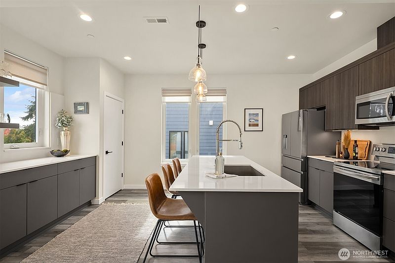 5th image of 5750 230th Street SW #A