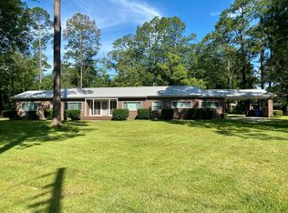 429 Ty Ty St, Jesup, GA 31545