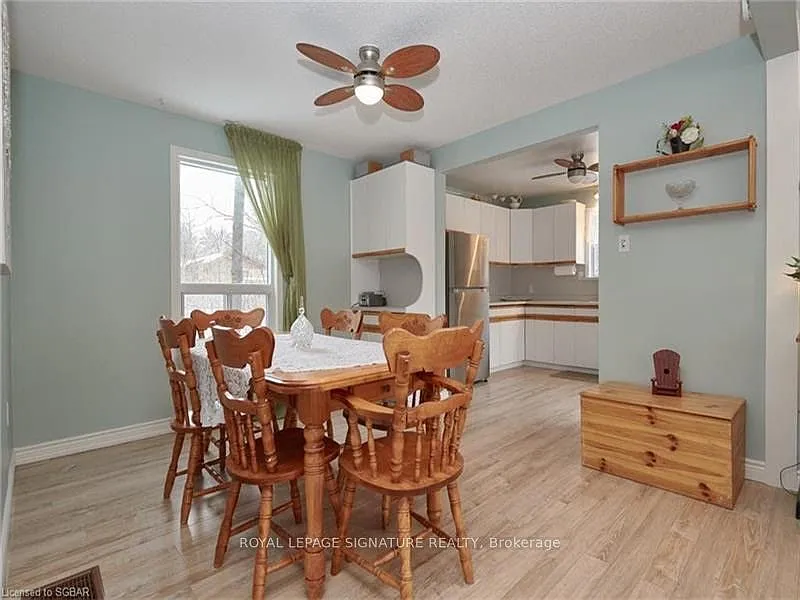 4 bed, $2,700 — Photo 2
