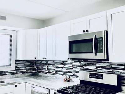 650 E Greenwich Ave APT 7-304, West Warwick, RI, 02893