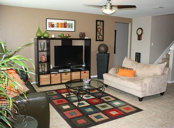 LIving Room_05102014