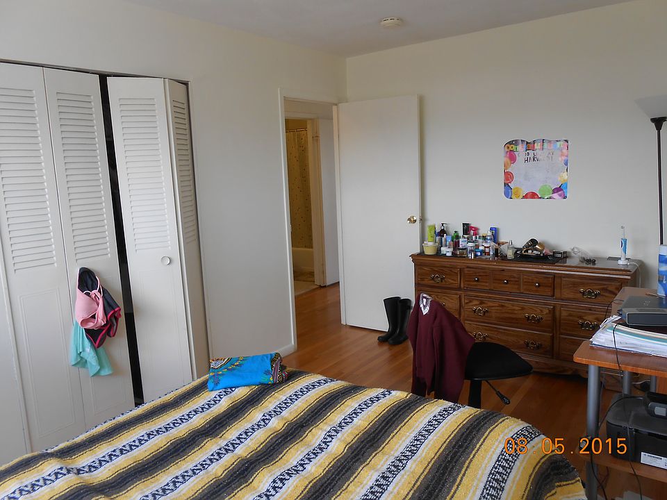 2nd image of 1643 Cambridge St APT 71