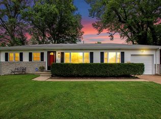 713 Bellflower Dr, Hazelwood, MO