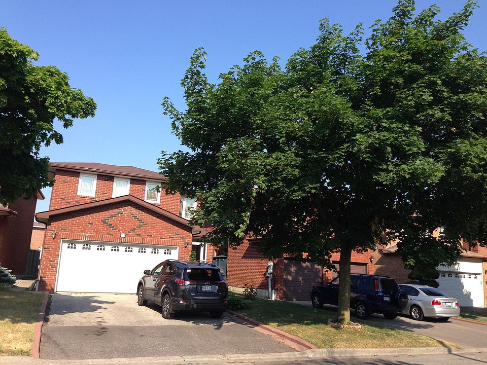 1st image of 23 Fieldside Dr #23