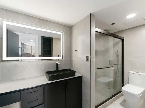 3525 Sage Rd APT 1213, Houston, TX 77056