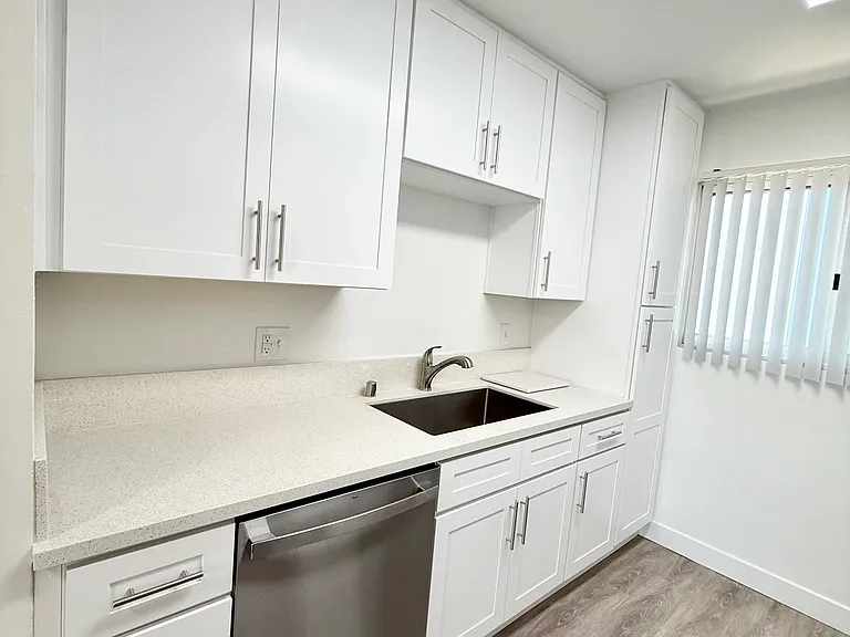 4681-91 Kansas St #4687 — Photo 7